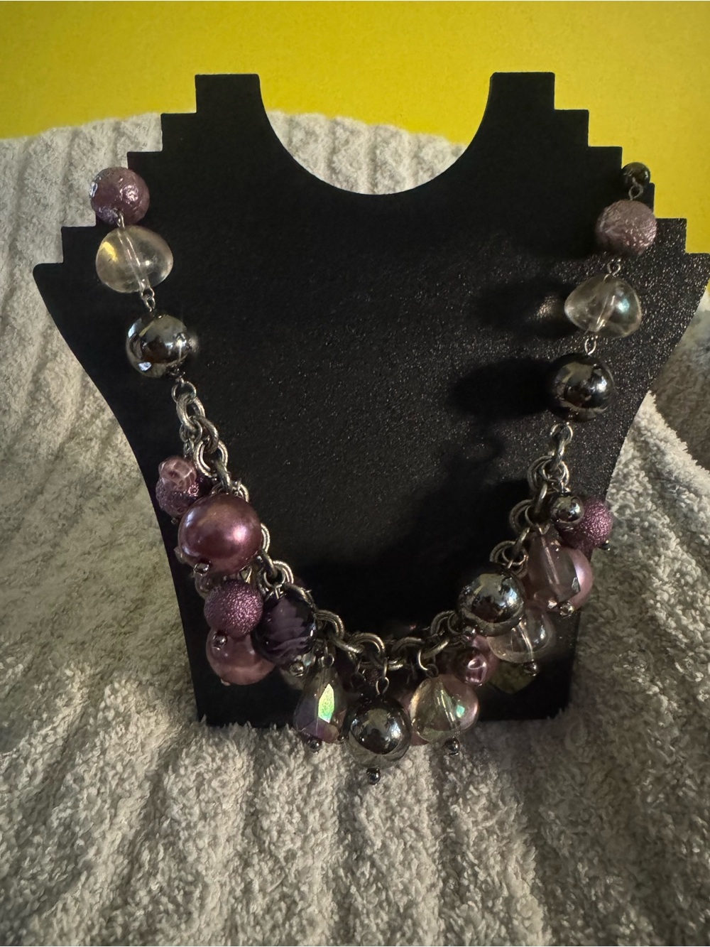 Chico's Purple, Clear, Black & Gun Metal Beaded Charm Necklace NWOT - Picture 6 of 9